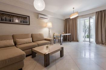 Arcadia Apartament *